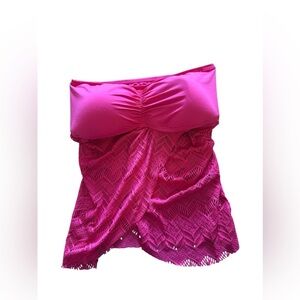 Vince Camuto Dragon Fruit Crochet Draped Tankini M